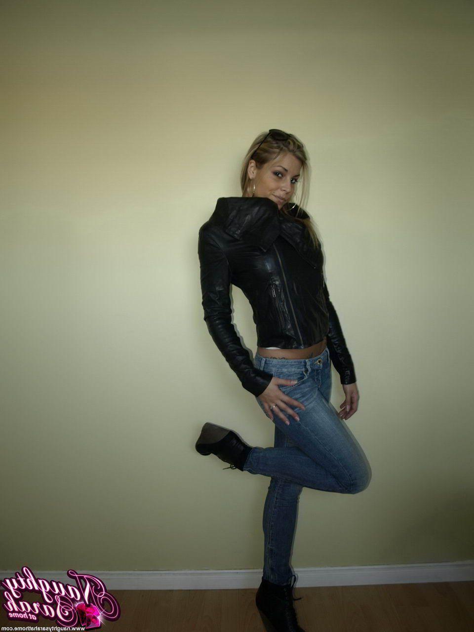 15P Pictures of Naughty Sarah giving you a tease at home
