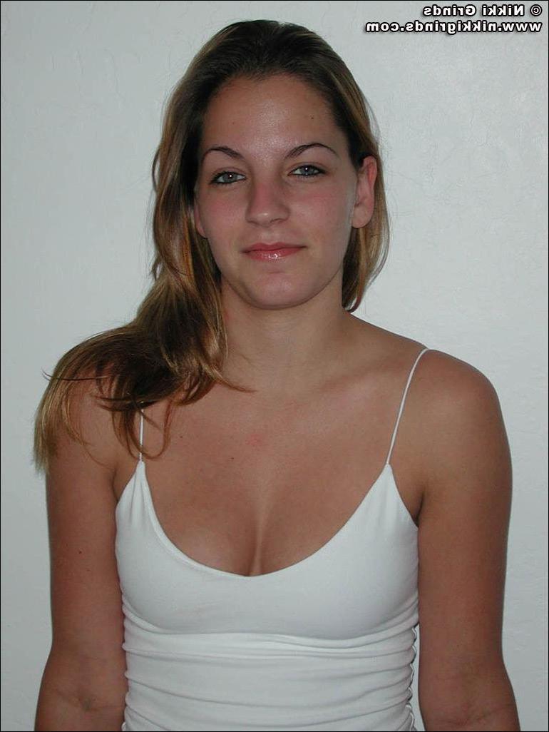 20P Pics of teen Nikki Grinds giving your cock a tease