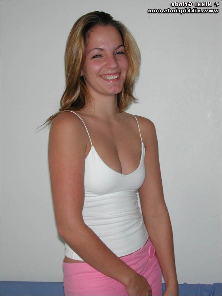 20P Pics of teen Nikki Grinds giving your cock a tease