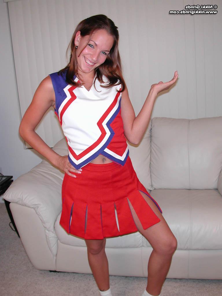 20P Pictures of a cheerleader getting naked