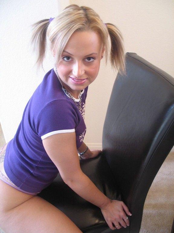 18P Pictures of Nikki Hillton giving you her pussy