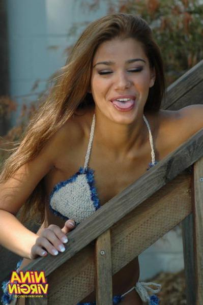 20P Pictures of Nina Virgin in a tight bikini