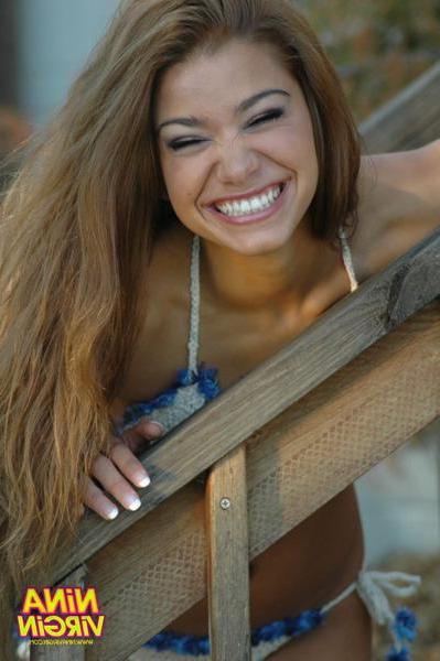 20P Pictures of Nina Virgin in a tight bikini