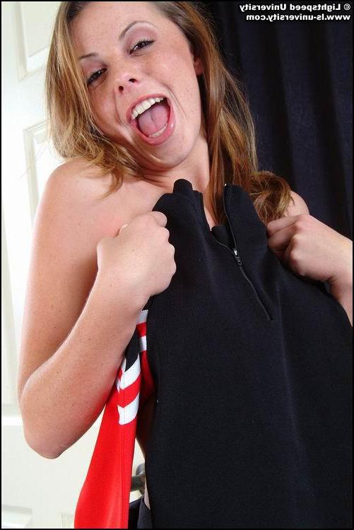 20P Pictures of a hot cheerleader getting naked