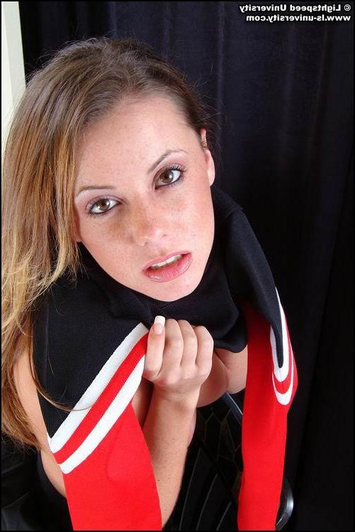 20P Pictures of a hot cheerleader getting naked