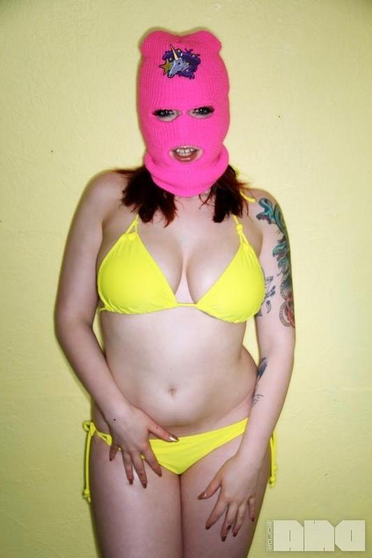 15P Alt model Selina Kyl is ready to kick some ass