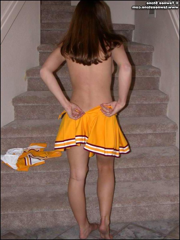 20P Pictures of Tawnee Stone in her cheerleader outfit