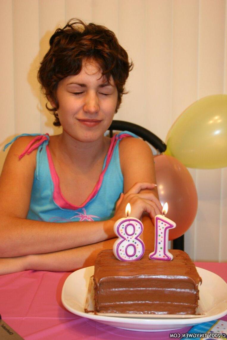 15P Pictures of Tiny Gwen celebrating her 18th birthday