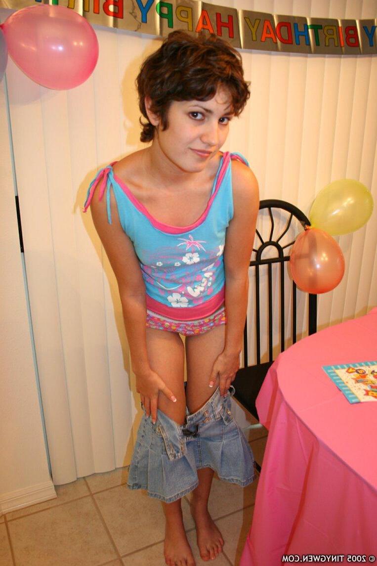 15P Pictures of Tiny Gwen celebrating her 18th birthday