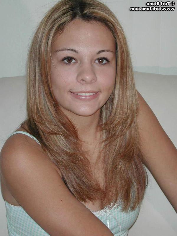20P Pics of Tori Stone giving you a striptease