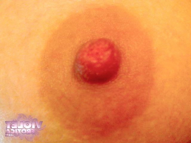 15P Pictures of Violet Erotica giving you super closeups
