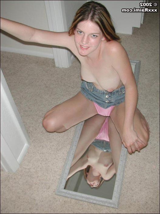20P Pictures of XXX Raimi admiring her pussy in a mirror