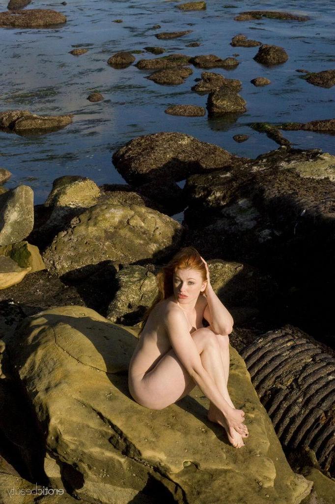 16P Beautiful redhead Ginger R gets completely naked at the beach