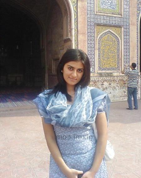 25P ARABIAN GIRLS - HOTTER AS HOT XXV