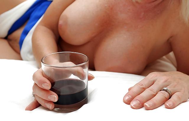 25P Mature Glamour Girl 2