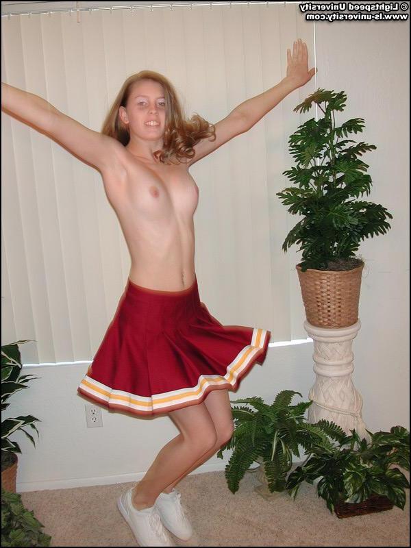 20P Pictures of a hot amateur cheerleader getting naked