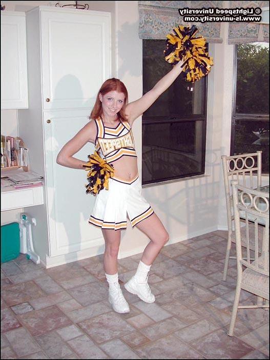 20P Pictures of a hot cheerleader getting naked for you