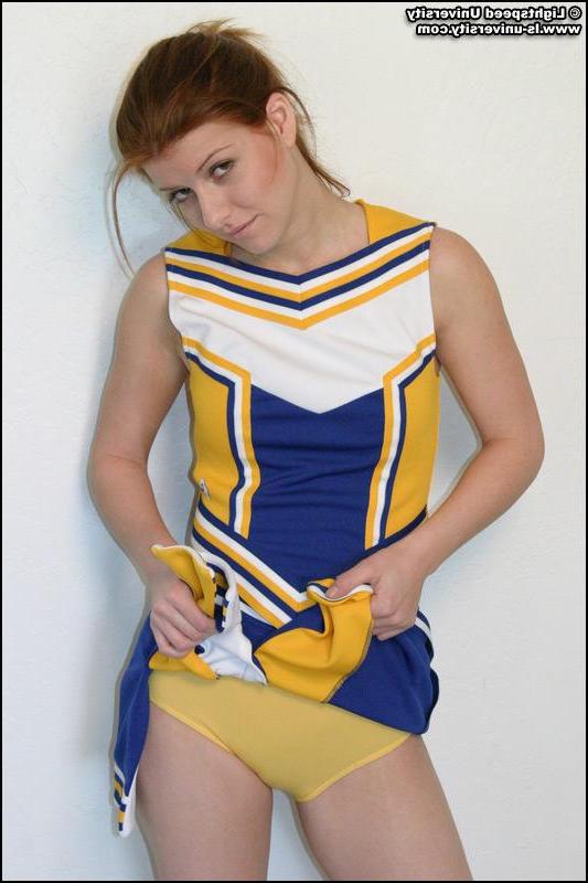 19P Pictures of a cheerleader stripping naked