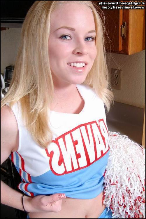 20P Pictures of a blond cheerleader stripping