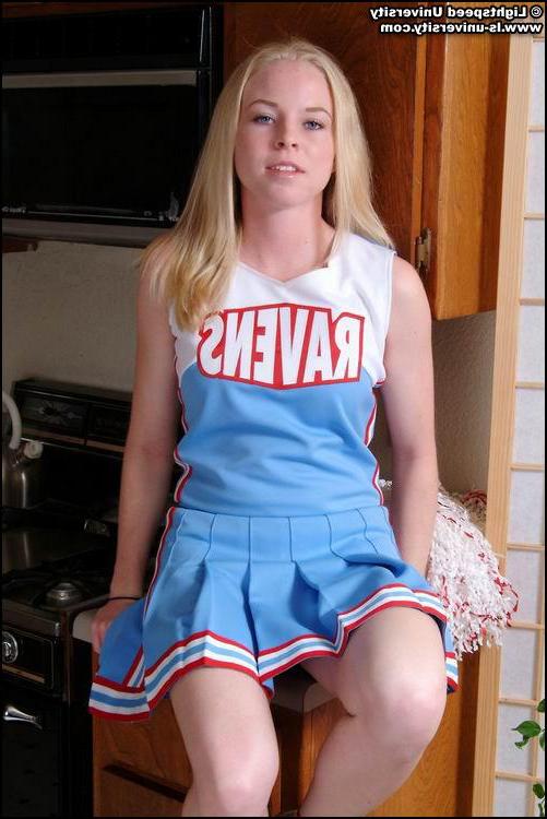 20P Pictures of a blond cheerleader stripping