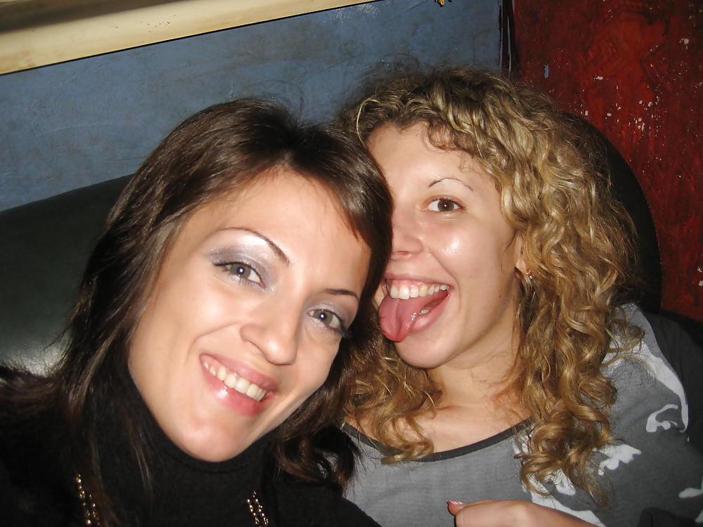 23P Cute Curly Amater Girlfriend