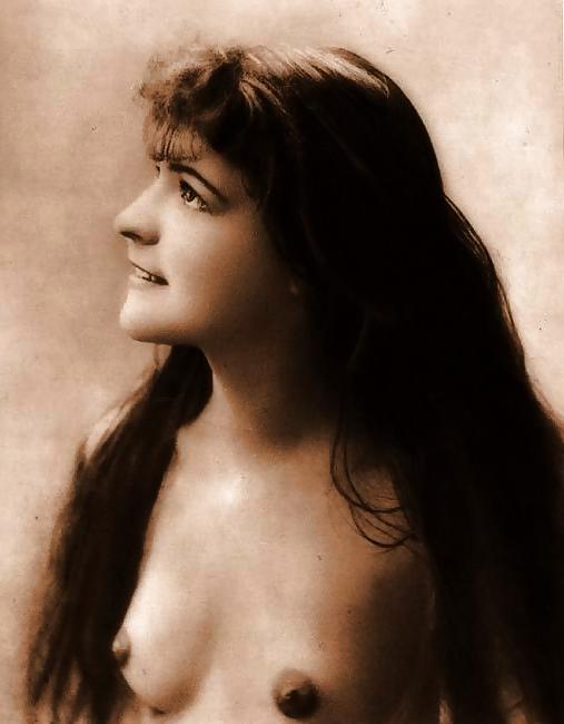 25P Vintage Erotic Photo Art 1 - Various Artists c. 1880