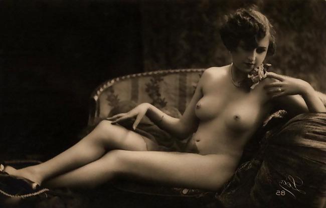 25P Vintage Erotic Photo Art 1 - Various Artists c. 1880