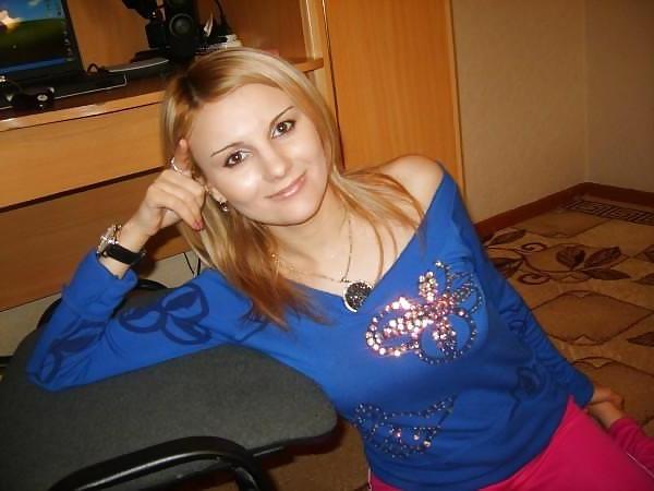 25P ARABIAN GIRLS - HOTTER AS HOT XVIII