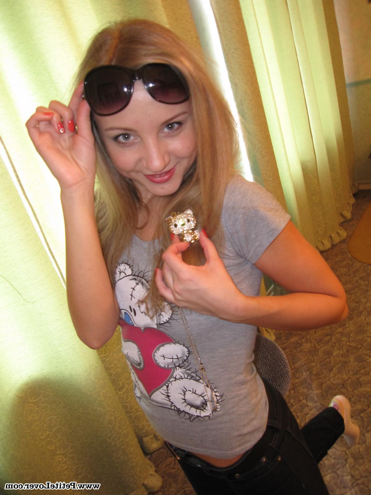 16P Petite blonde amateur strips naked next to the mirror