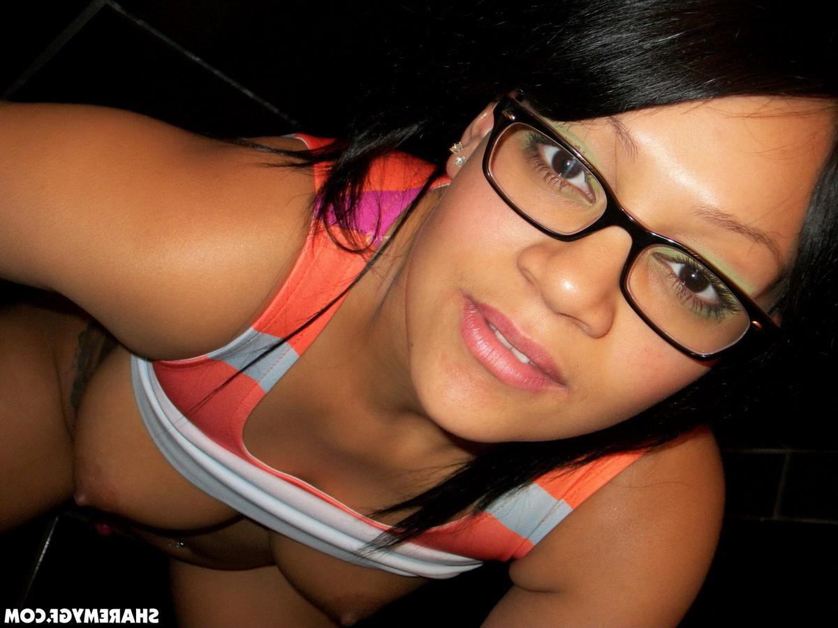12P Cute black girlfriend shows off her big perky tits in the bathroom