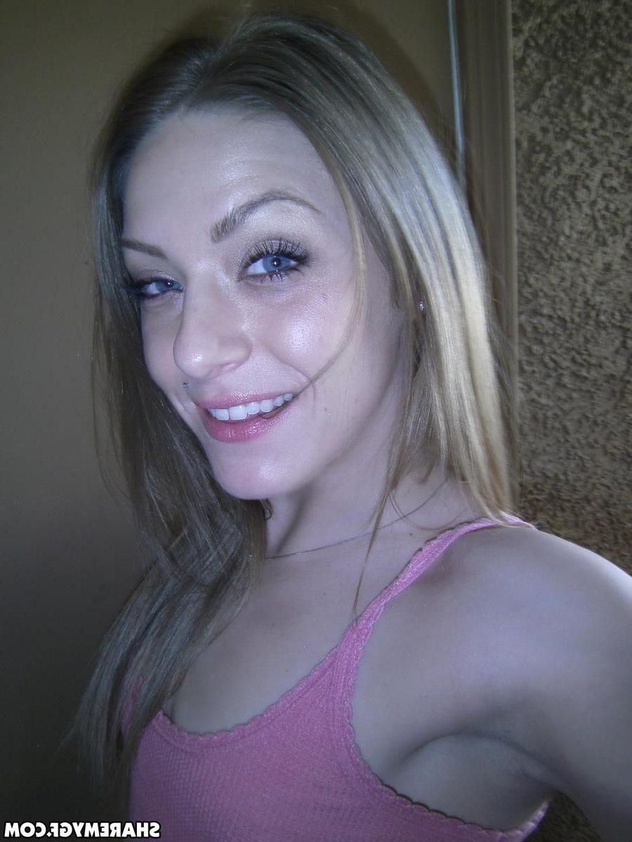 20P Petite blonde GF takes selfies of her tight body in the bathroom