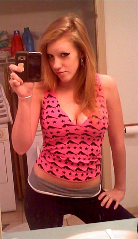 15P Sexy teen girlfriends take hot pics of their tight bodies