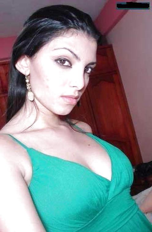25P ARABIAN GIRLS - HOTTER AS HOT XV