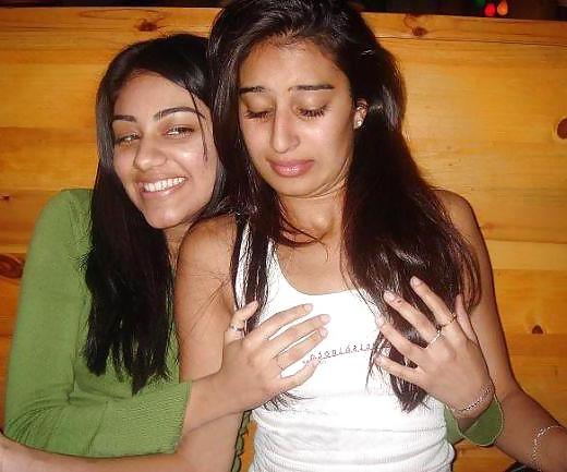 25P ARABIAN GIRLS - HOTTER AS HOT XX