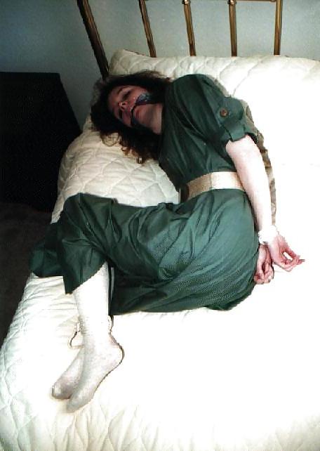 25P Tied-up brunette Becca