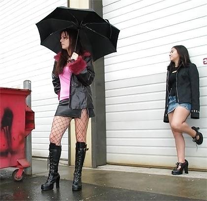 25P Real Life Working Girls