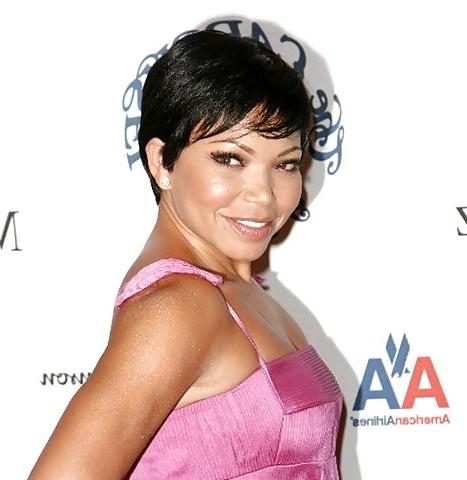 25P Tisha Campbell Glamour, Nude, Caps 