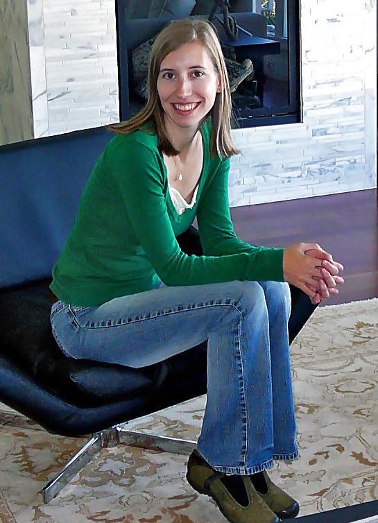 25P Sexy girls in jeans 2