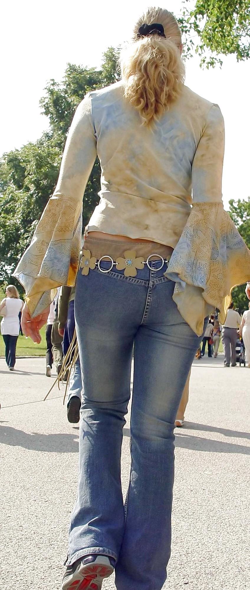 25P Sexy girls in jeans 5
