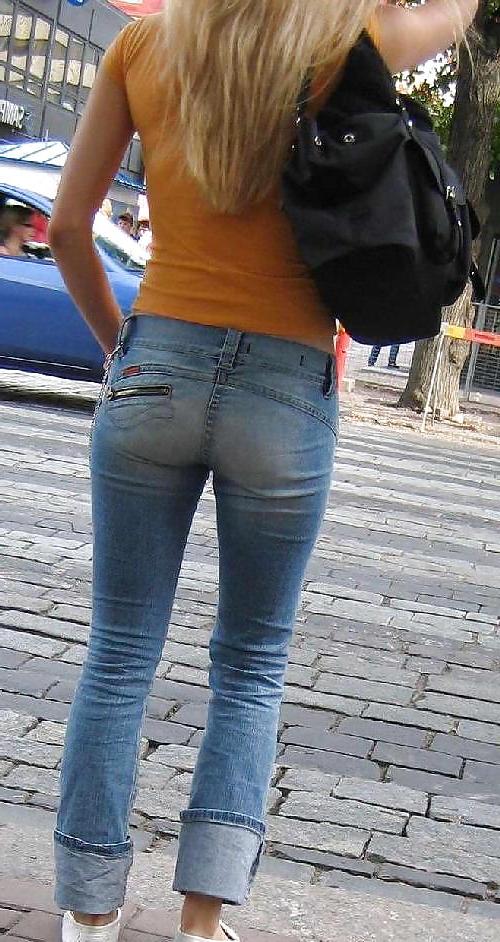 25P Sexy girls in jeans 5