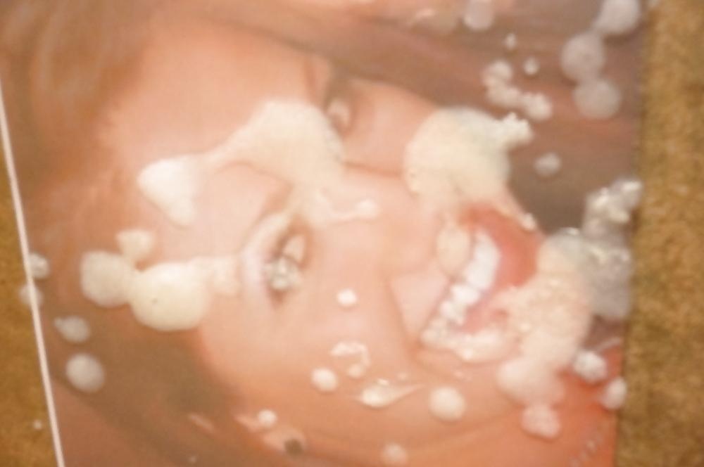 5P Another load of thick spunk for Jizzslutamanda