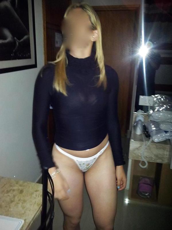 25P Hot Amateur Brazilian Babes