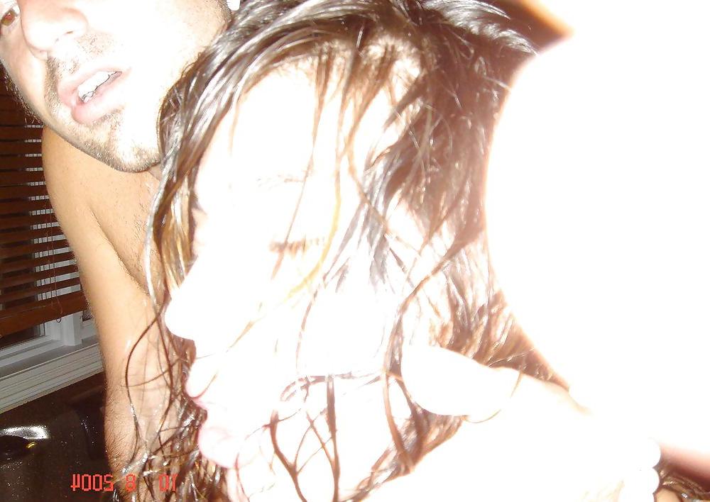 25P Latina hot threesome