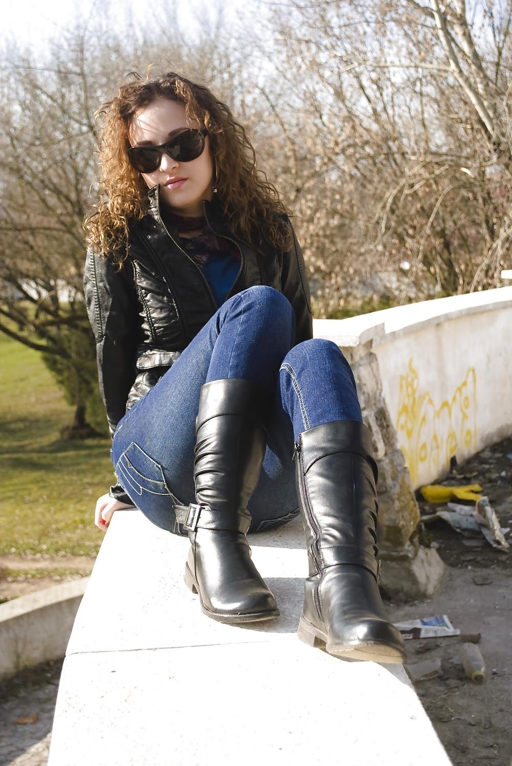 25P Beautys in jeans 4 - no porn