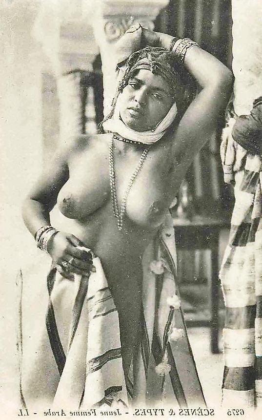 25P Vintage Erotic Photo Art 3 - Arabian Girls c. 1900 - 1930