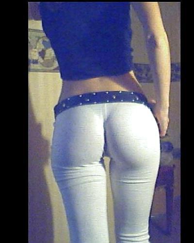 25P Hot Asses in tight clothes