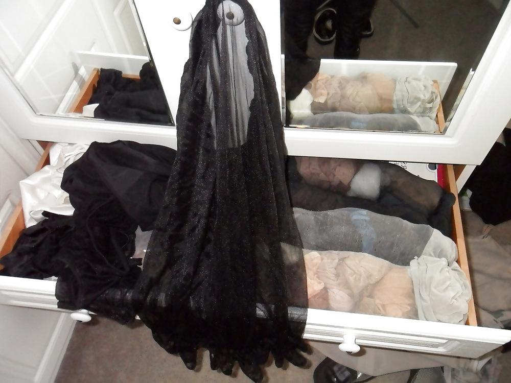 25P Crossdresser Pantyhose encasement play