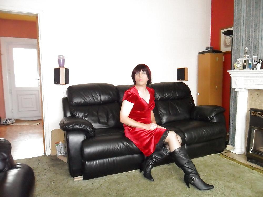 25P Crossdresser Pantyhose encasement play
