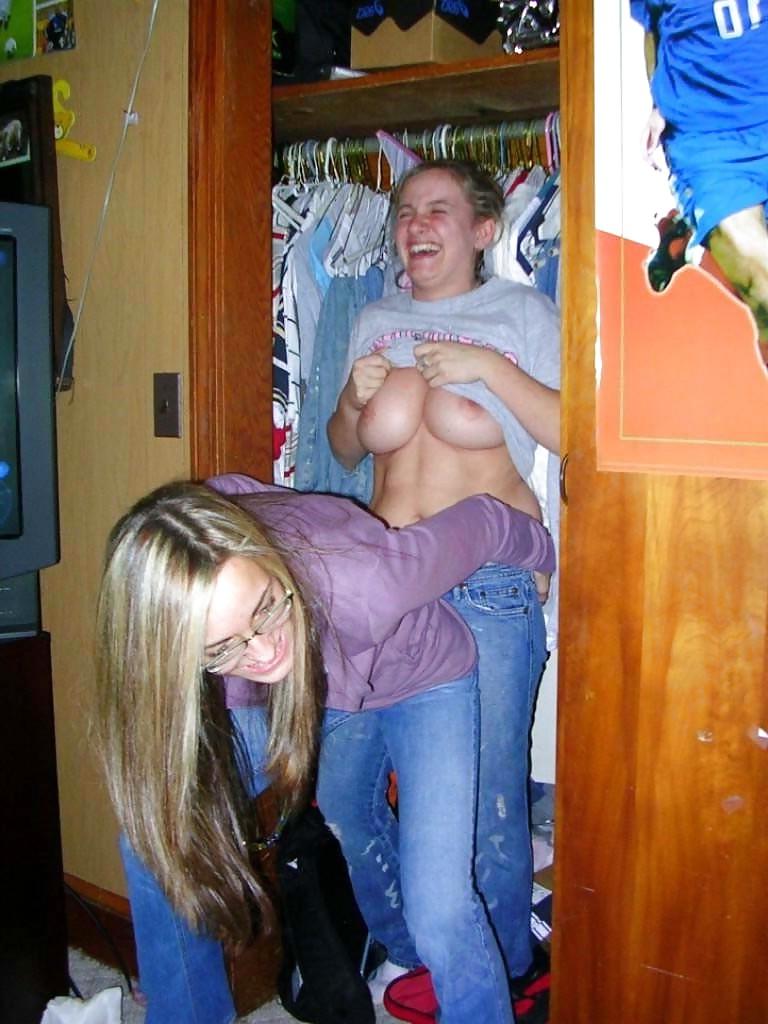 25P Beautys in jeans 7