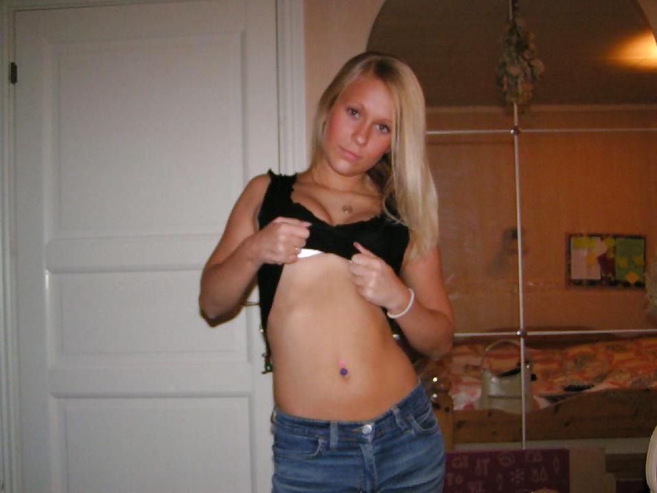 25P Beautys in jeans 8 - no porn